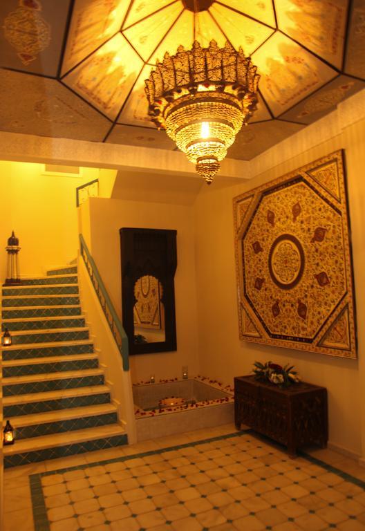 Palais Du Calife Riad Spa & Clubbing (Adults Only) Tânger Exterior foto